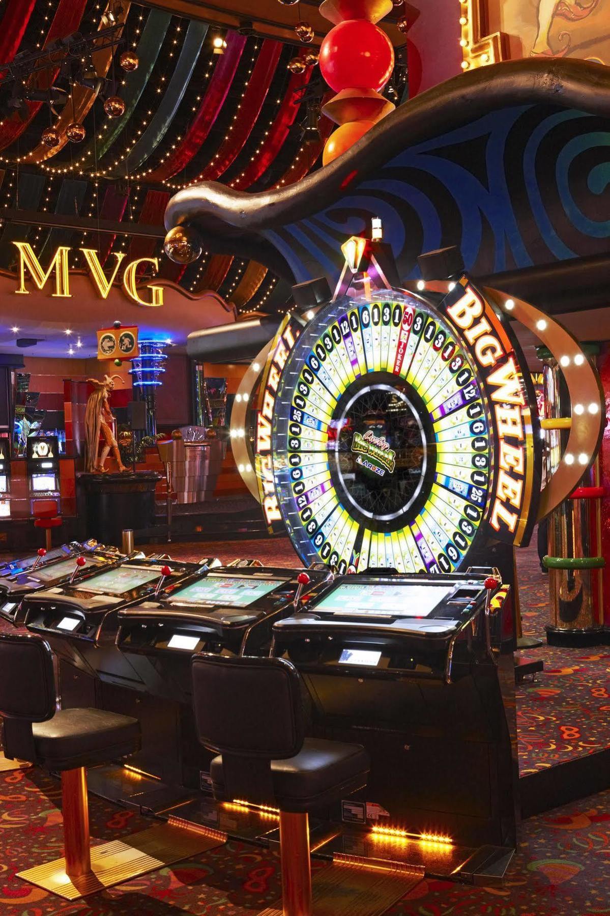 Carnival Club Hotel Johannesburg Esterno foto